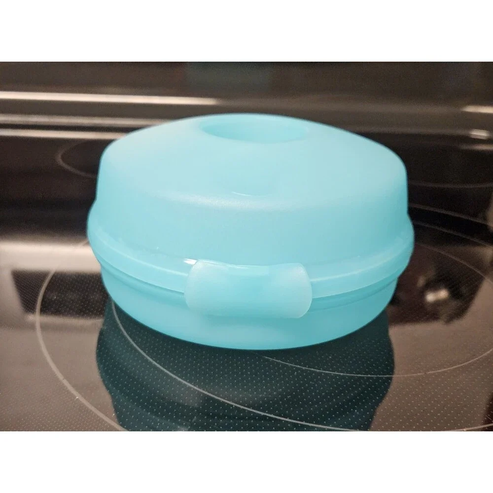Tupperware Round Sandwich Bagel Keeper Teal No Insert 440A-1